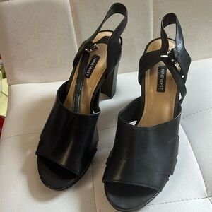 Nine W. size 10 1/2 wedge shoe